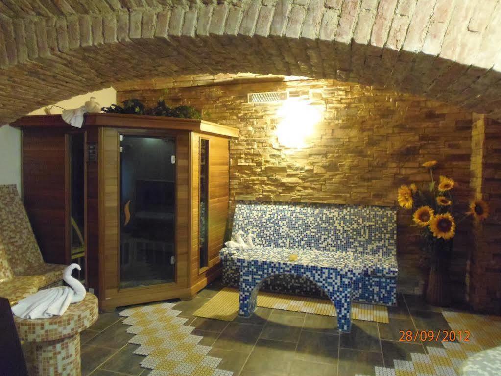 Amalka U Ripu Hotel Straskov Exterior photo